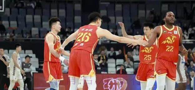 北控男篮分享对阵福建海报：看今晚如何夺取福利