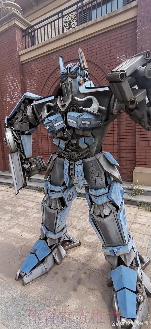 城市英雄赣超造 城市英雄赣超造