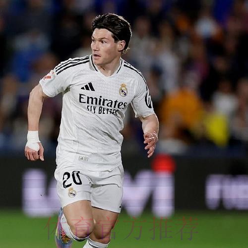 经纪人谈与皇马传闻:K77不考虑离开 但对待遇不满 经纪人谈与皇马传闻:K77不考虑离开 但对待遇不满